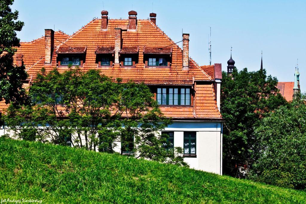 Ds Cztery Pory Roku Hostel Gdańsk Exterior foto